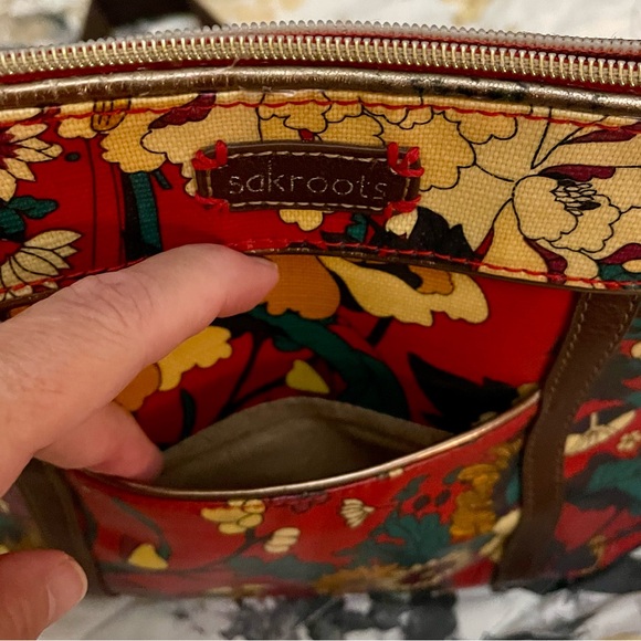 Sakroots Womens  Crossbody Bag Purse Multi-color Red Teal Purple Gold - Picture 5 of 9